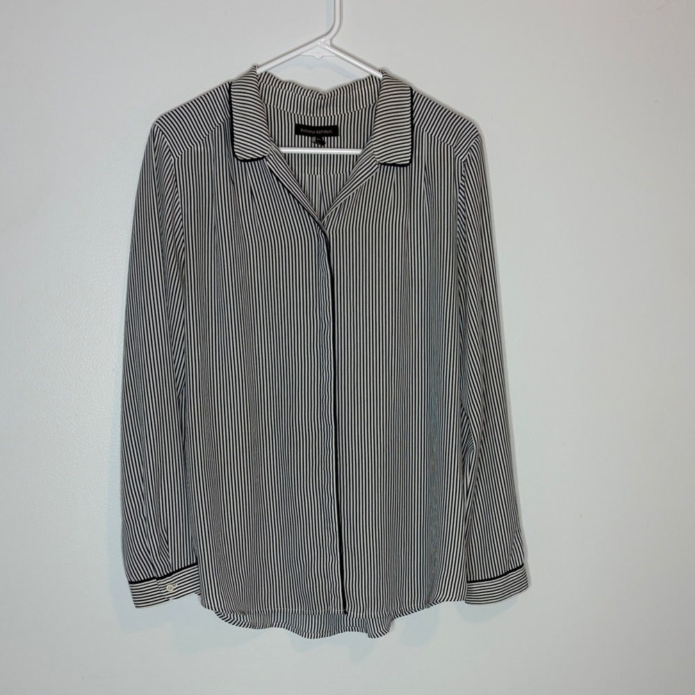 Banana Republic button up